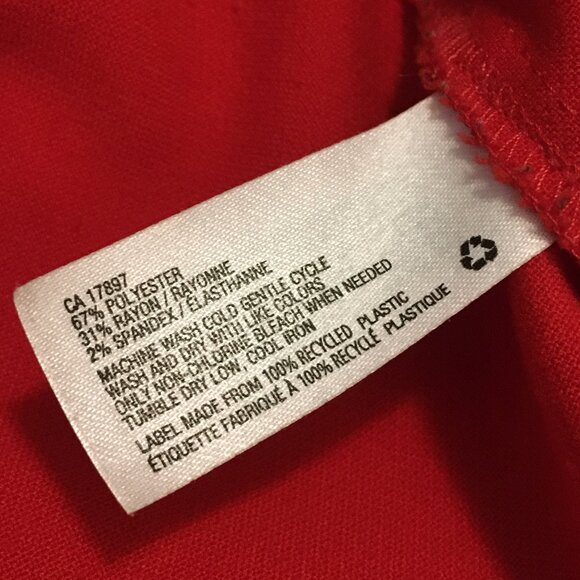 Poppy Red 3/4 Sleeve Shift Dress - Picture 8 of 13